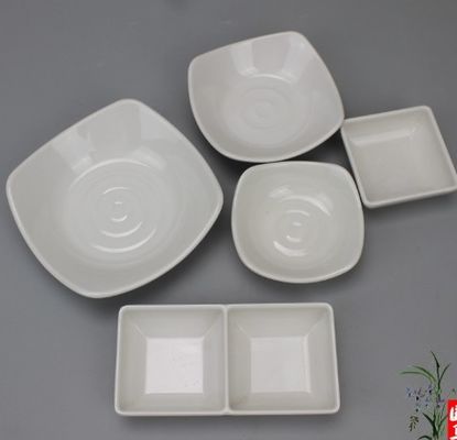 Goede prijs. Op maat gemaakte witte melamine tafelgerei grote plastic hotel servieschaaltjes online
