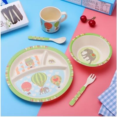 Goede prijs. Voedselveilig Gedrukt Cartoon Decal BPA-vrij Custom Baby Dinnerware Melamine Kinderen tafelgerei online