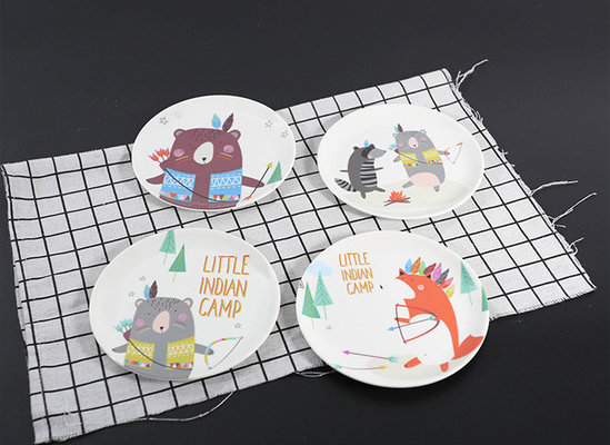 Goede prijs. Het creatieve A5-Dessert van de de Reeksenmelamine van het Melaminevaatwerk plateert Noordelijke Europese Stijl online